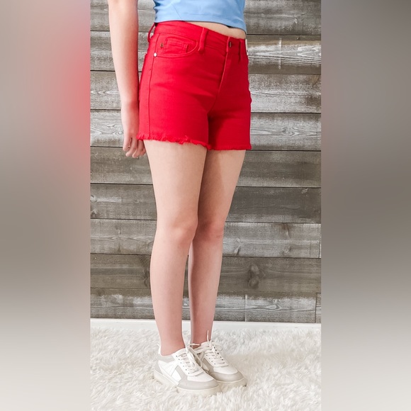 BOLD! judy blue mid rise red garment dyed fray hem cutoff shorts JB150242PL - Picture 5 of 7